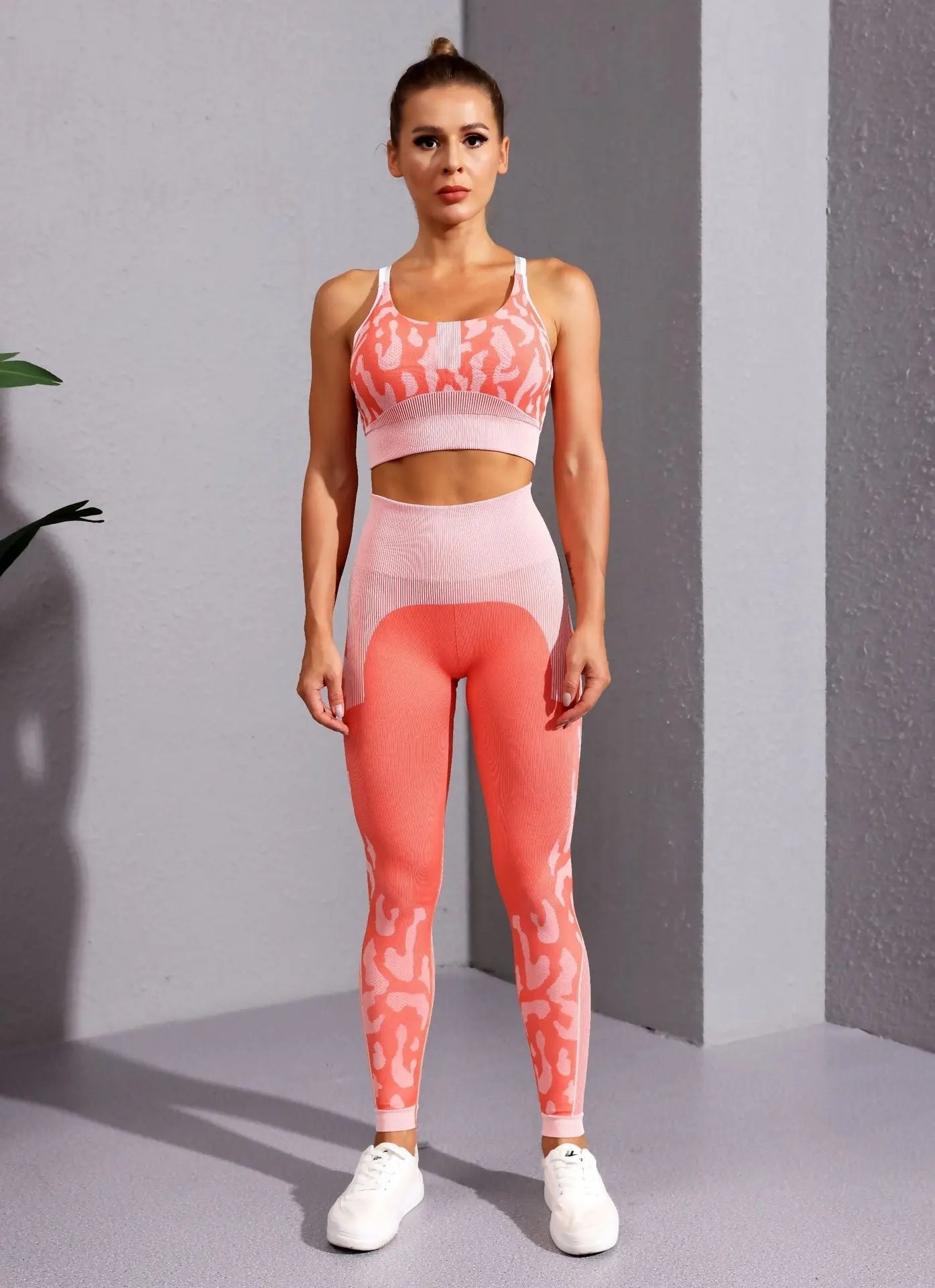 Set sport din 2 piese pentru femei ''Maximus'' - Zappy Fashion Romania