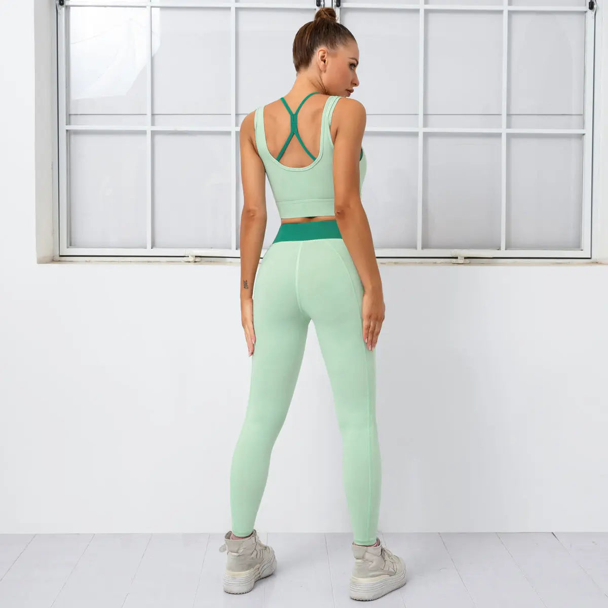 Set sport din 2 piese pentru femei ''Nutrition'' - Zappy Fashion Romania