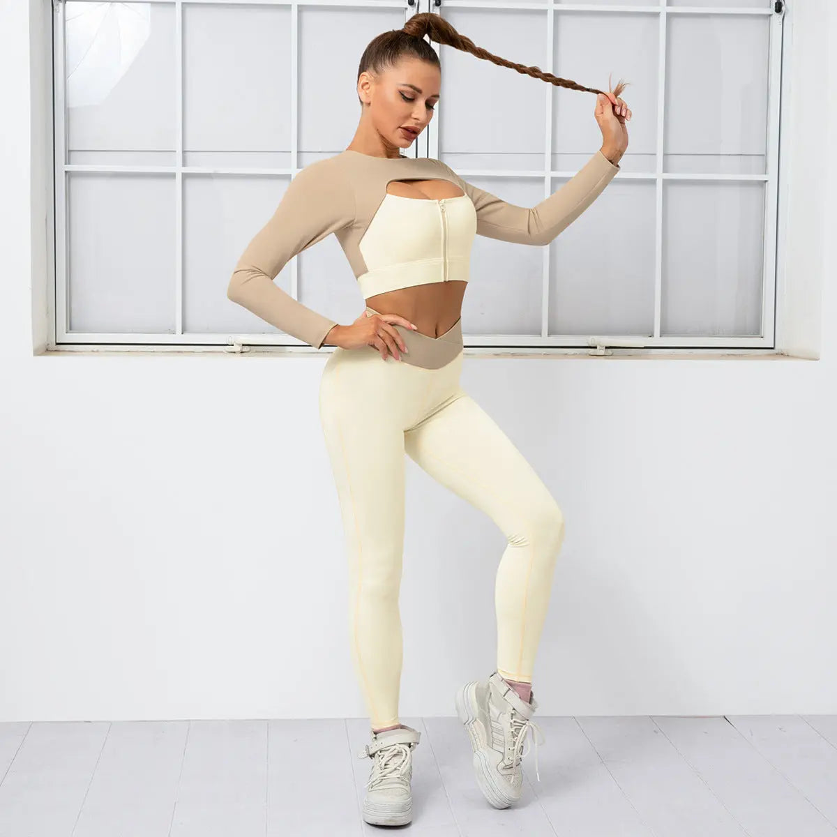 Set sport din 2 piese pentru femei ''Vector'' - Zappy Fashion Romania
